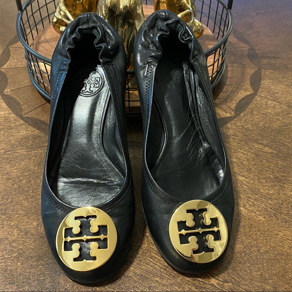 Tory Burch Black Flats Sz 6